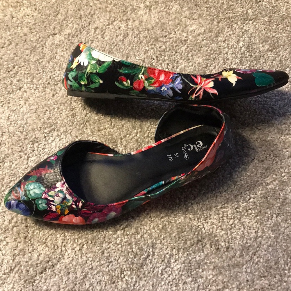 Floral black flats